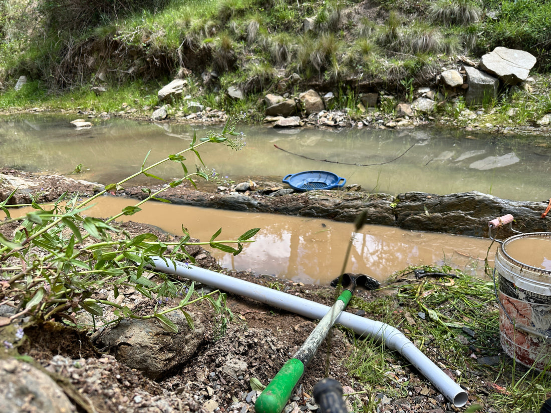 I Dug One Bedrock Crevice for HOURS… Here is the Result!